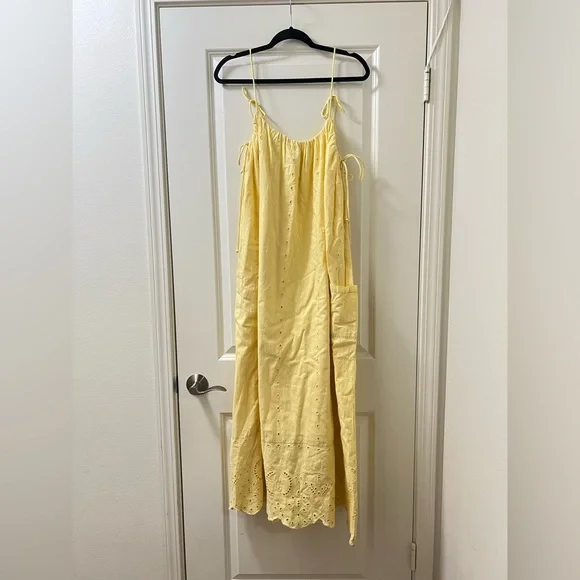 Zara floral emboridered eyelet scalloped tie strap maxi dress blogger favorite - Picture 5 of 7